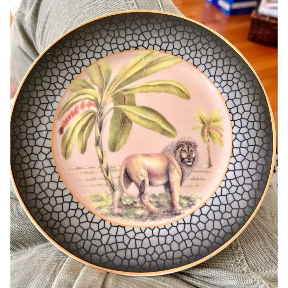 Elite Decor Safari Animals Decorative Plates (4) RARE FIND 7.5